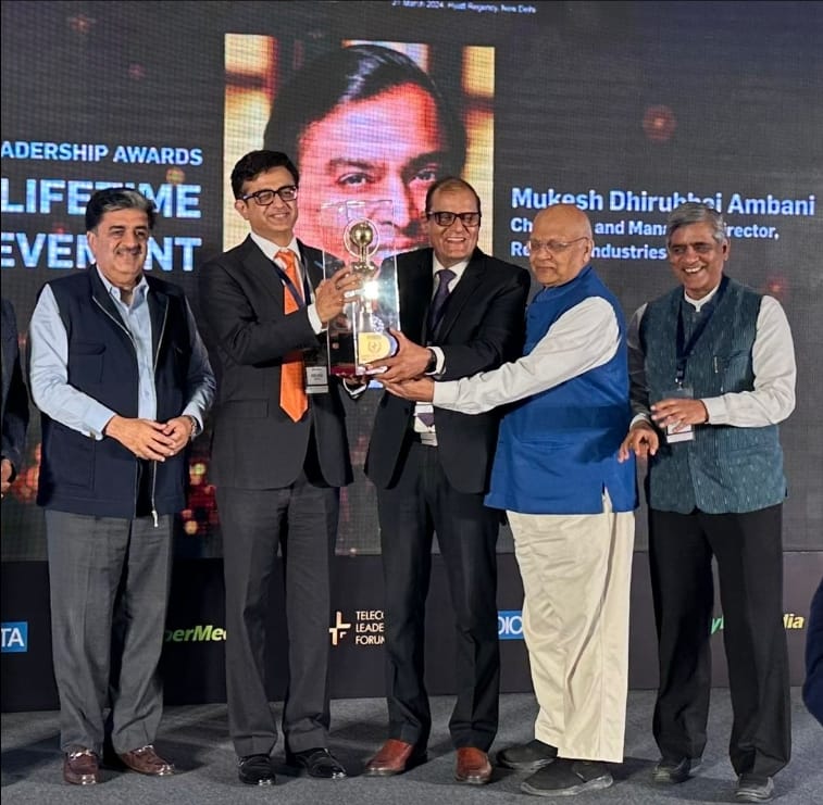 Mukesh ambani lifetime achievement award 