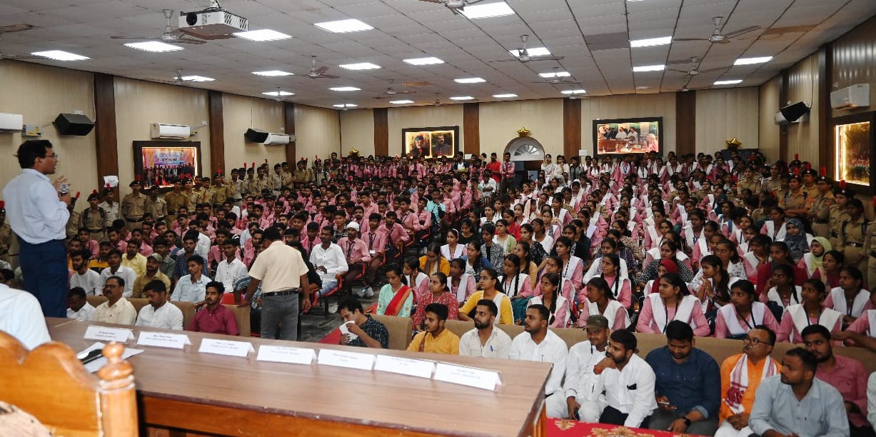 MLK PG College career counseling session organized under the aegis of Chief Minister's Abhyudaya Scheme-
