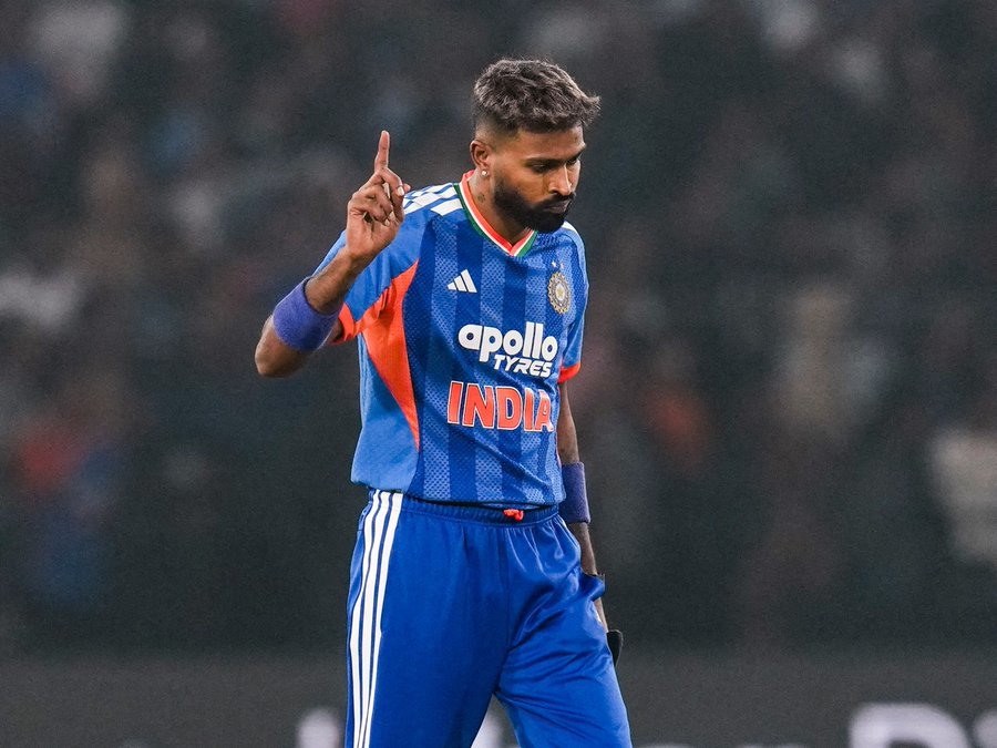  Hardik Pandya a