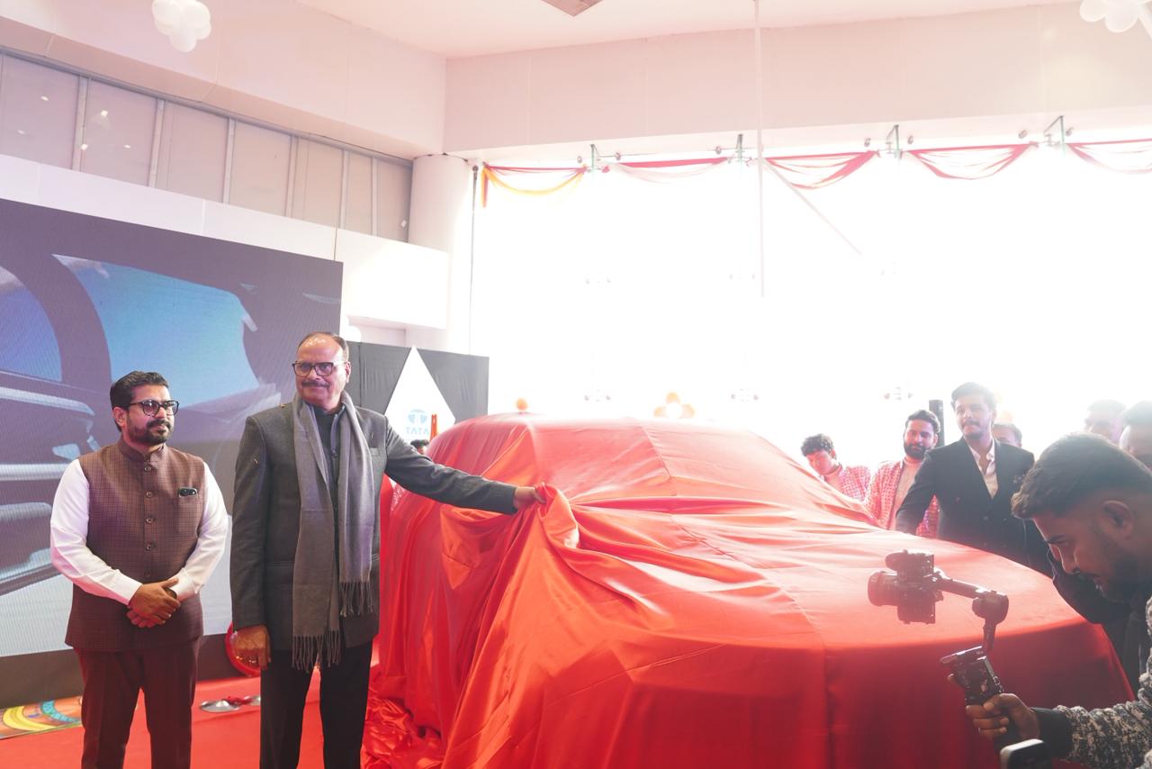 Puneet Autosales, Tiwariganj, celebrates the grand launch of the all-new Tata Sierra.