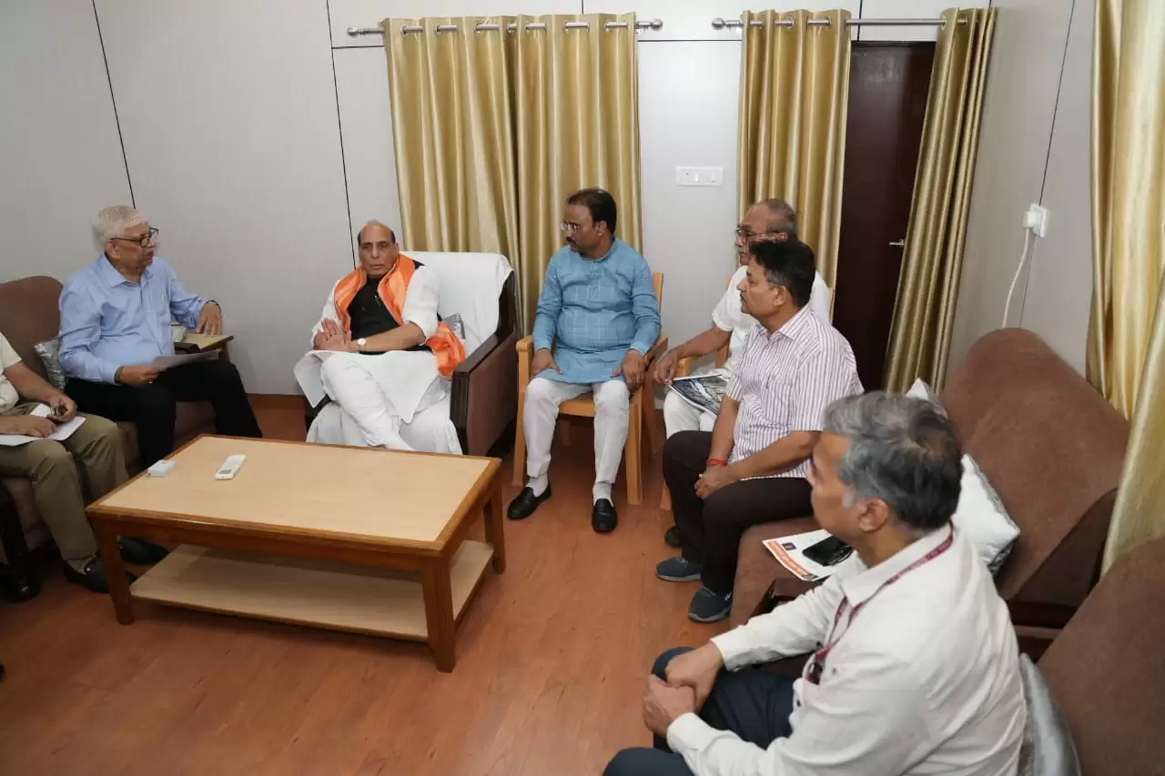 RAjnath singh minister in lucknow