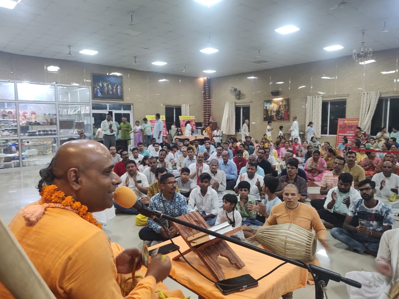 Devotees were overwhelmed with emotion after listening to Srimad Bhagavatam in ISKCON Lucknow.